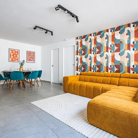 Mm House Cathedrale Reims