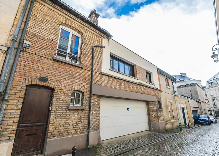 Mm House Cathedrale * Reims