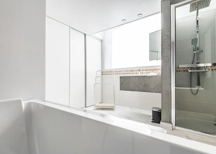 Mm House Cathedrale * Reims